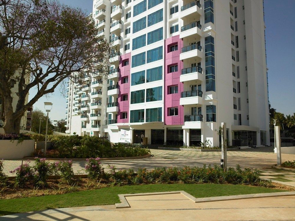 Royal Orchid Suites Whitefield Bangalore Exterior foto